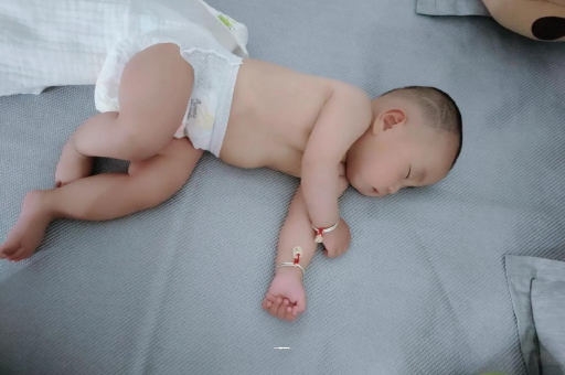 曹县没满月的宝宝